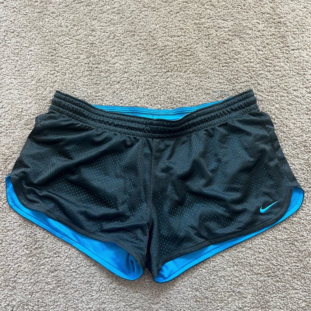 Nike Short Shorts